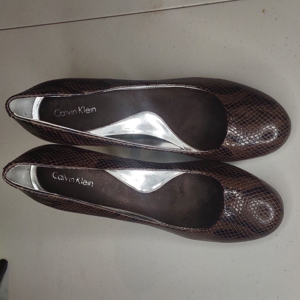 Calvin Klein pumps